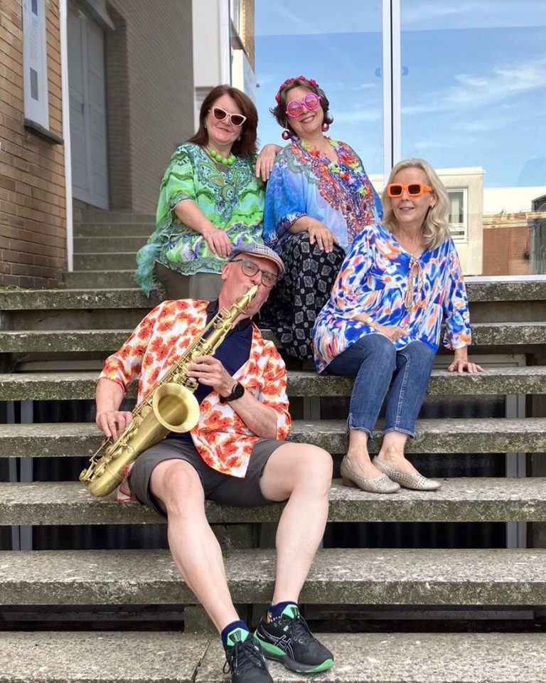 JUST FOUR FUN - Teambild